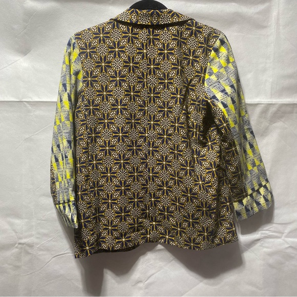 Geometric Patterned Women's Jacket - Picture 7 of 9